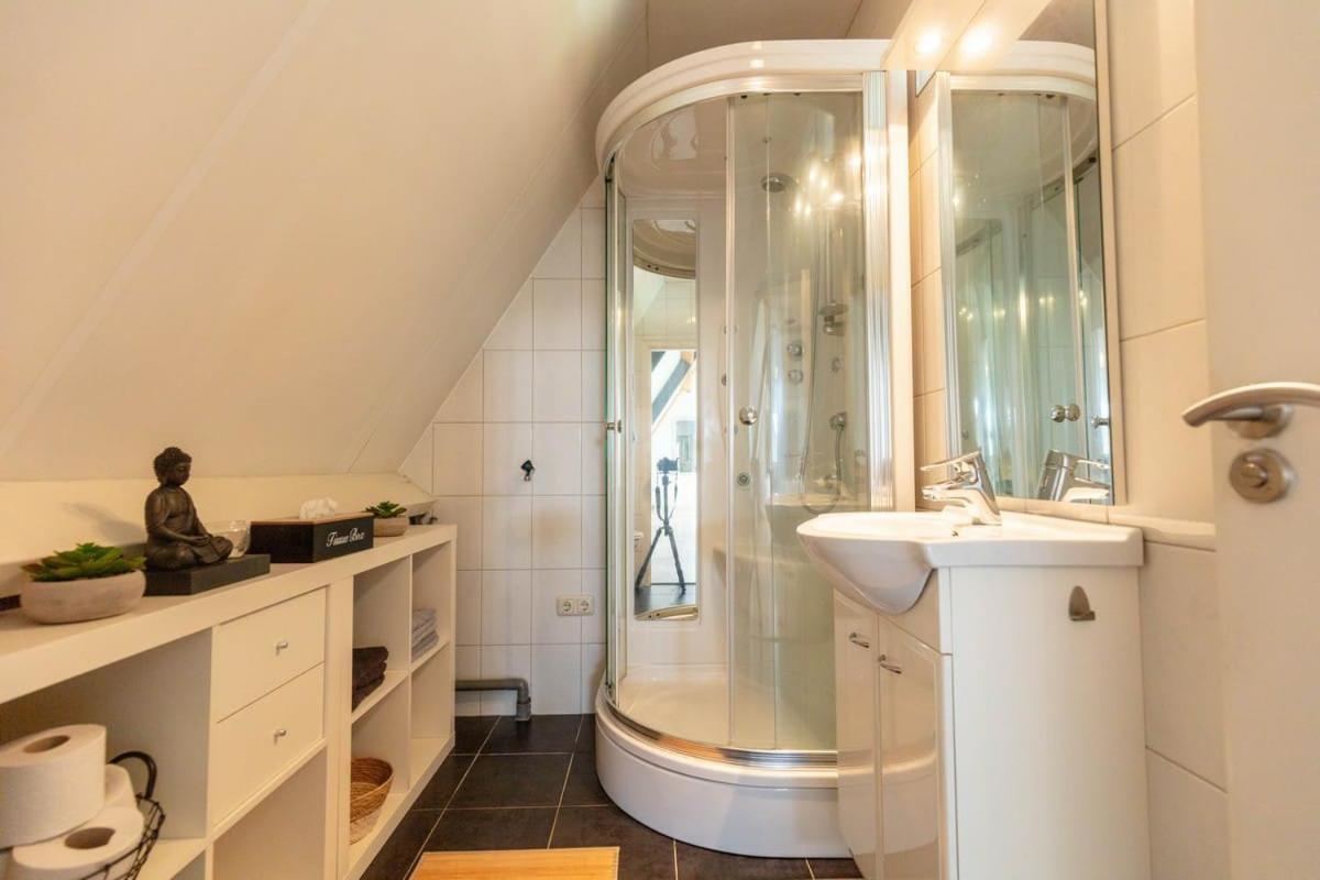 Vakantiehuis De Drie Bruggen Valkenswaard Esterno foto