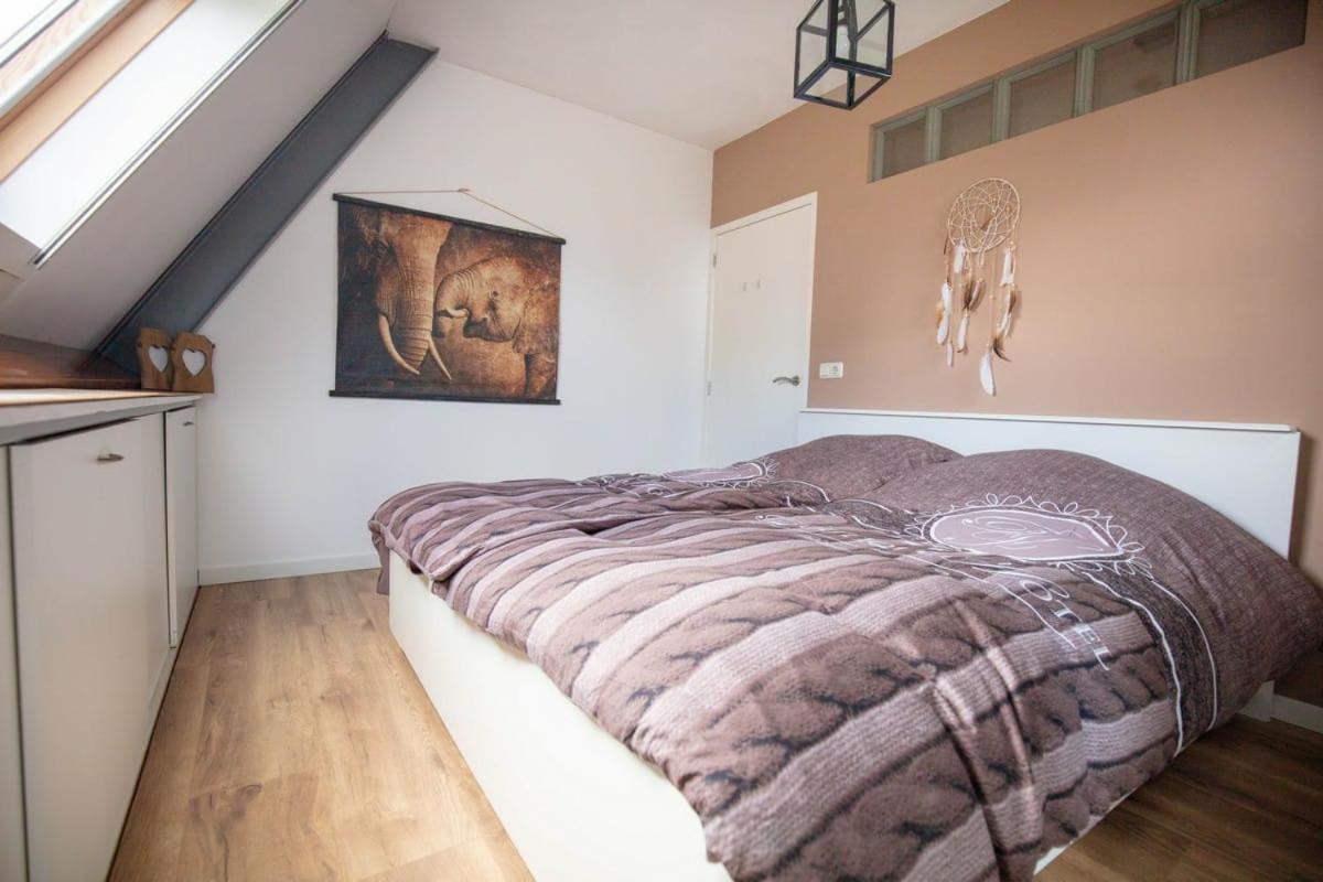 Vakantiehuis De Drie Bruggen Valkenswaard Esterno foto